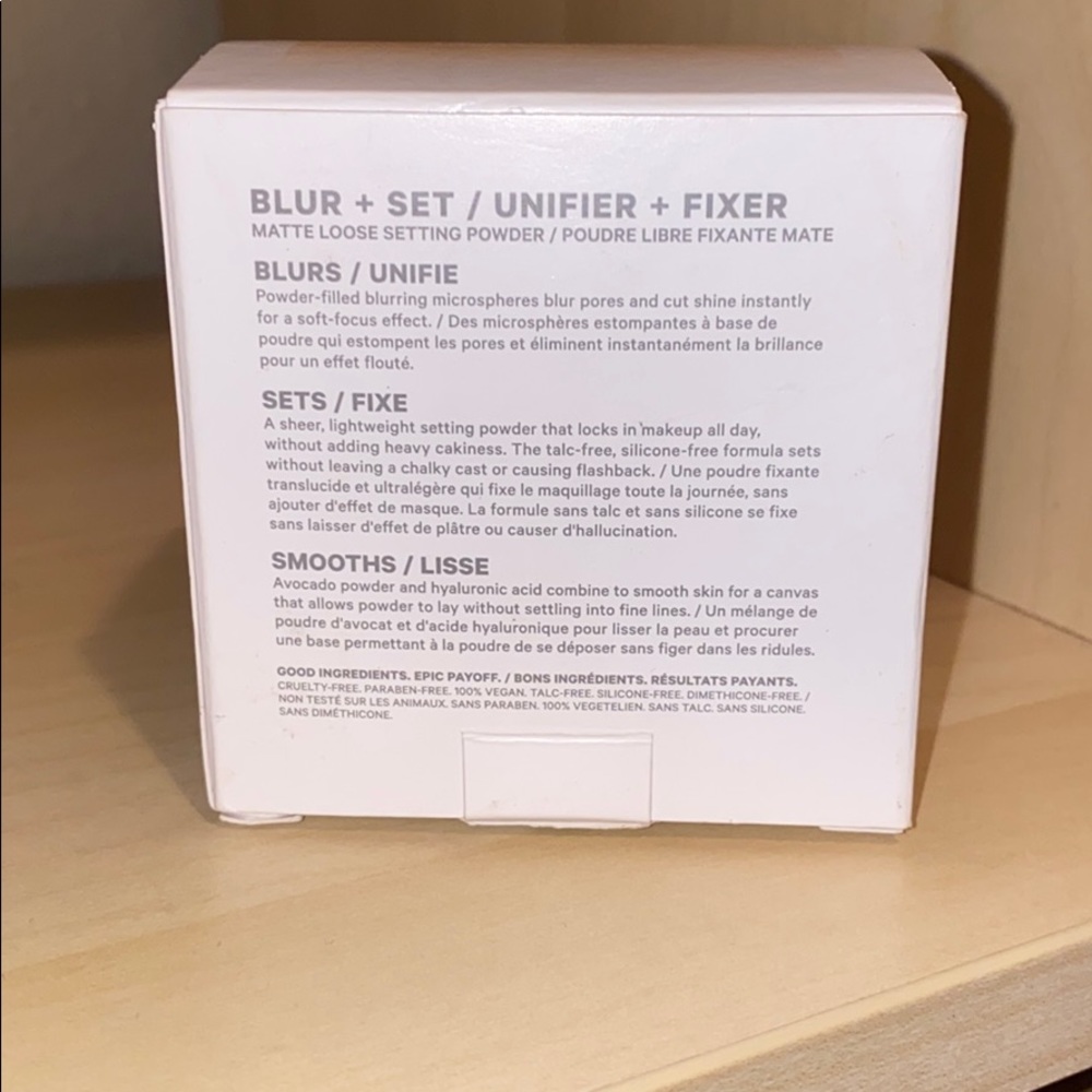 Milk Makeup Translucent Powder - Picture 3 of 3
